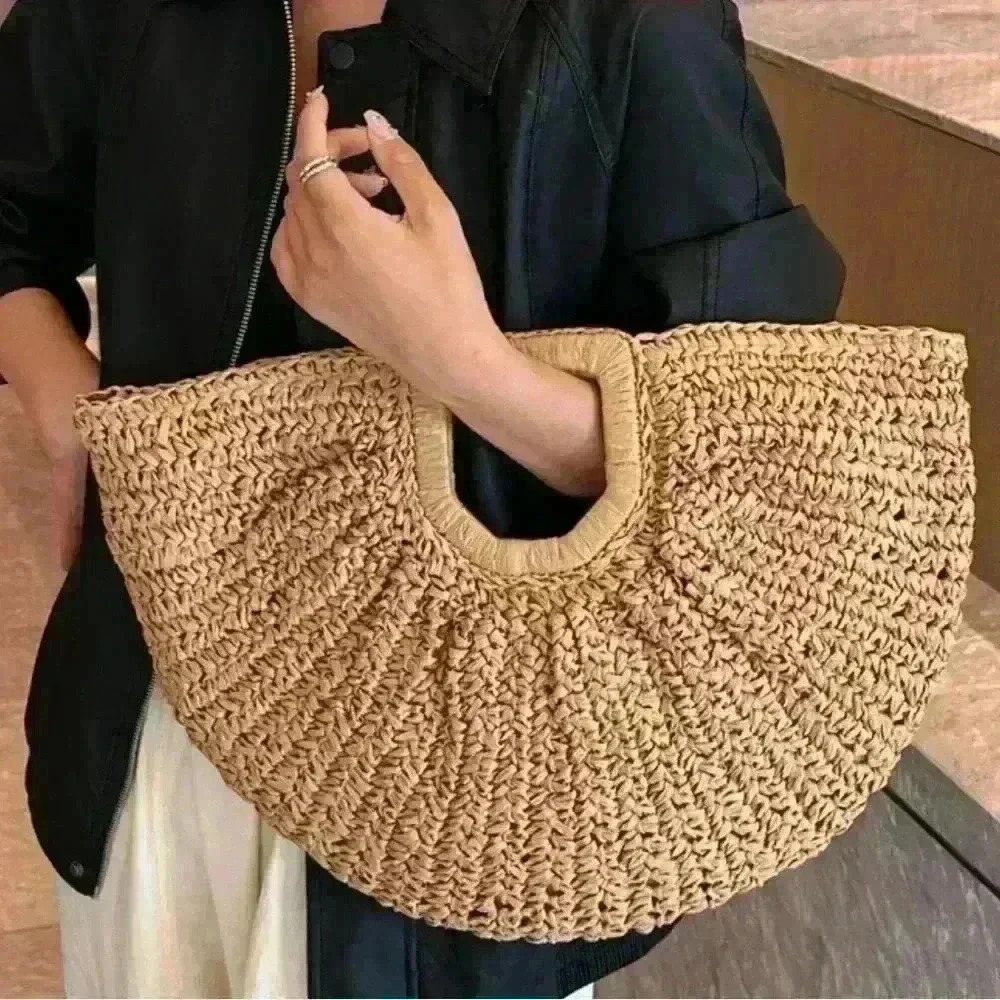 Elegant Tan Woven Handbag
